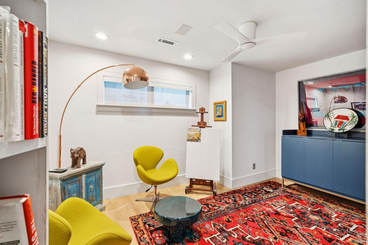 2918 Marshall Boulevard Photo 33