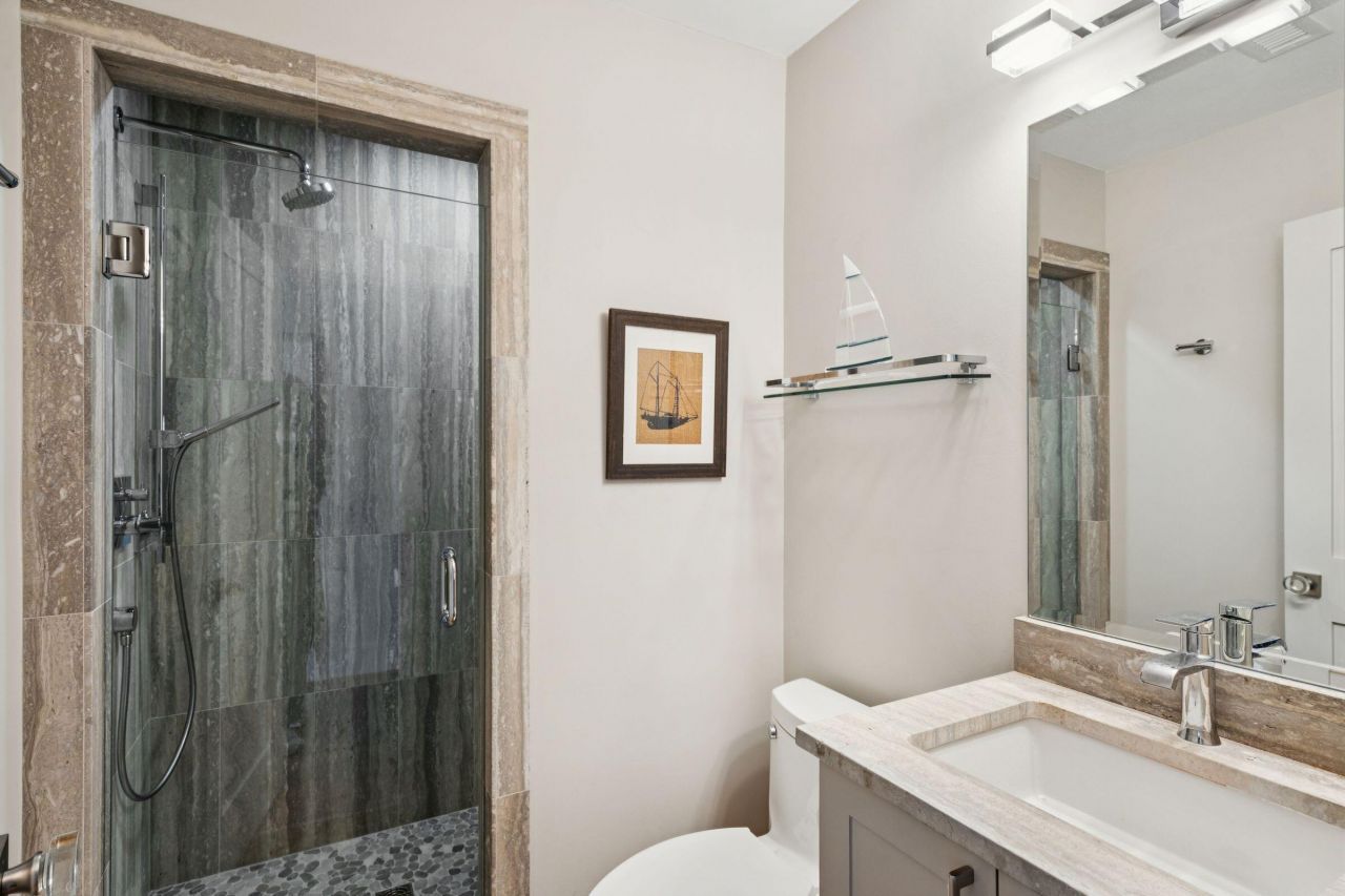 2918 Marshall Boulevard Photo 45