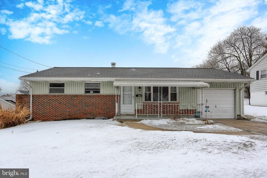 439 N Lombard Street, Dallastown, PA 17313 Main Photo