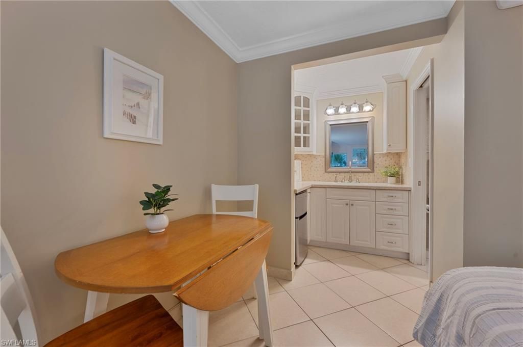 2555 Tamiami Trl N, Unit 156, Naples, FL 34103 Photo