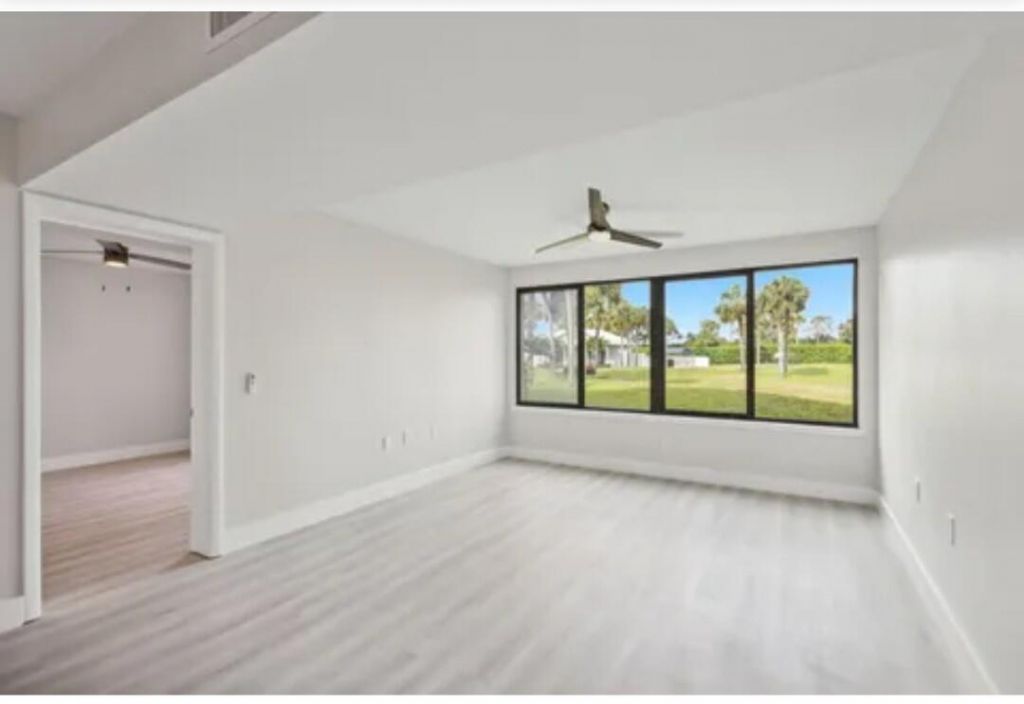 3507 Village Boulevard, Unit 105, West Palm Beach, FL 33409 Photo