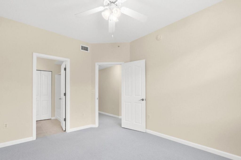 255 Murcia Drive, Unit 202, Jupiter, FL 33458 Photo