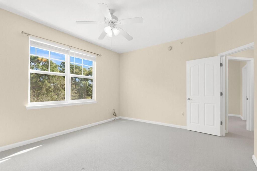 255 Murcia Drive, Unit 202, Jupiter, FL 33458 Photo