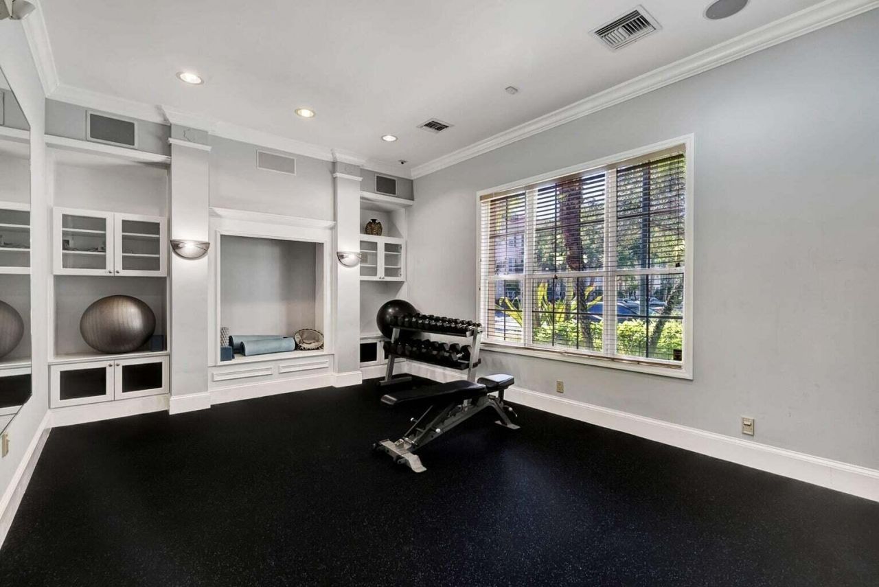 255 Murcia Drive, Unit 202, Jupiter, FL 33458 Photo