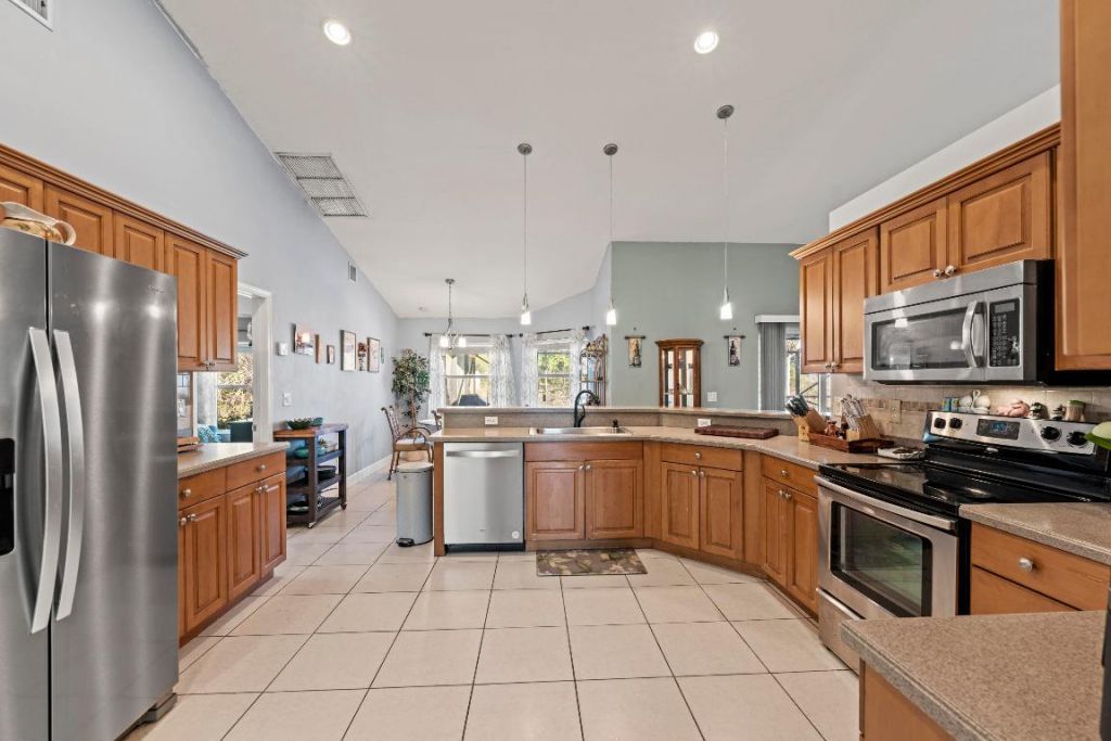 4501 SW Athena Drive, Port Saint Lucie, FL 34953 Photo