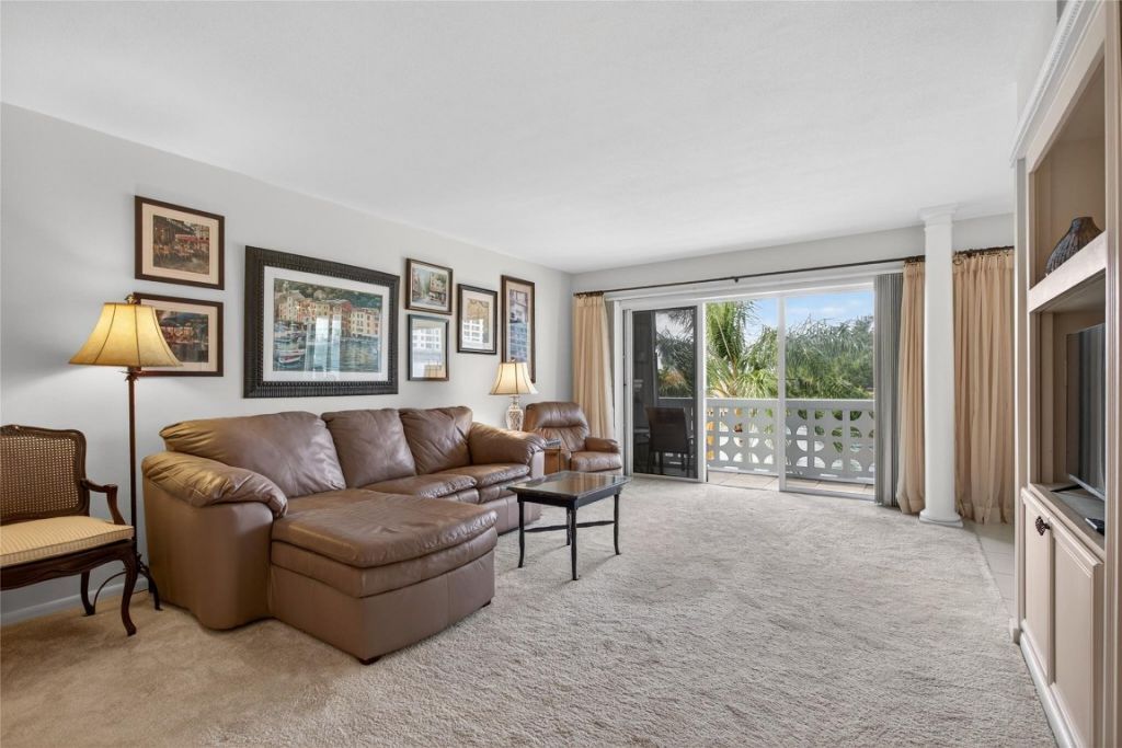 1001 N Riverside Dr, Unit 305, Pompano Beach, FL 33062 Photo