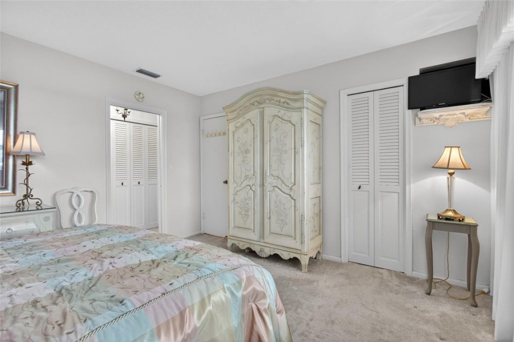 1001 N Riverside Dr, Unit 305, Pompano Beach, FL 33062 Photo