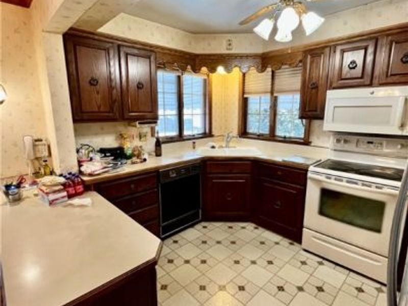 970 N Ward Avenue, Girard, OH 44420 Photo 4