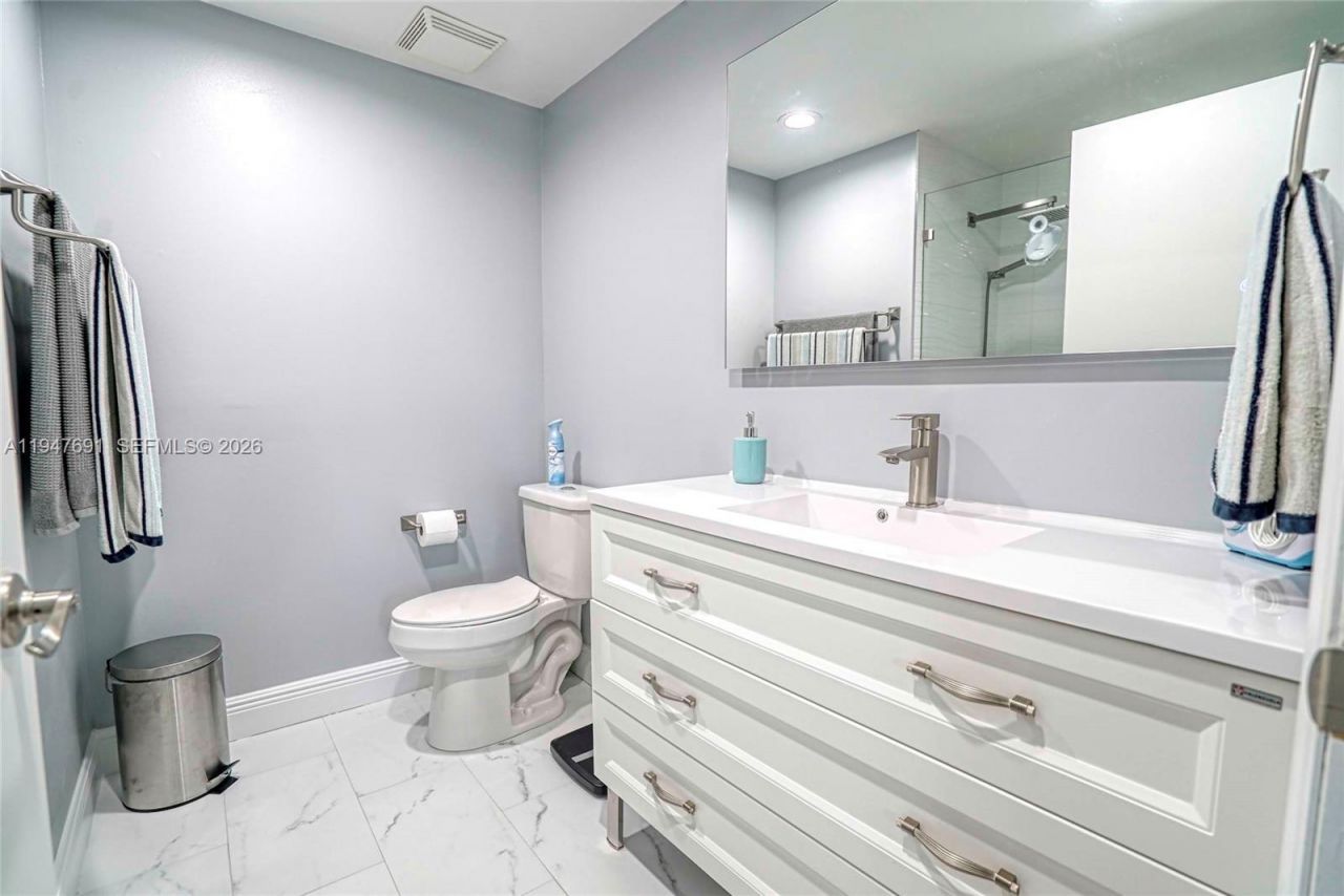 1261 Presidio Dr, Unit 5-42, Weston, FL 33327 Photo