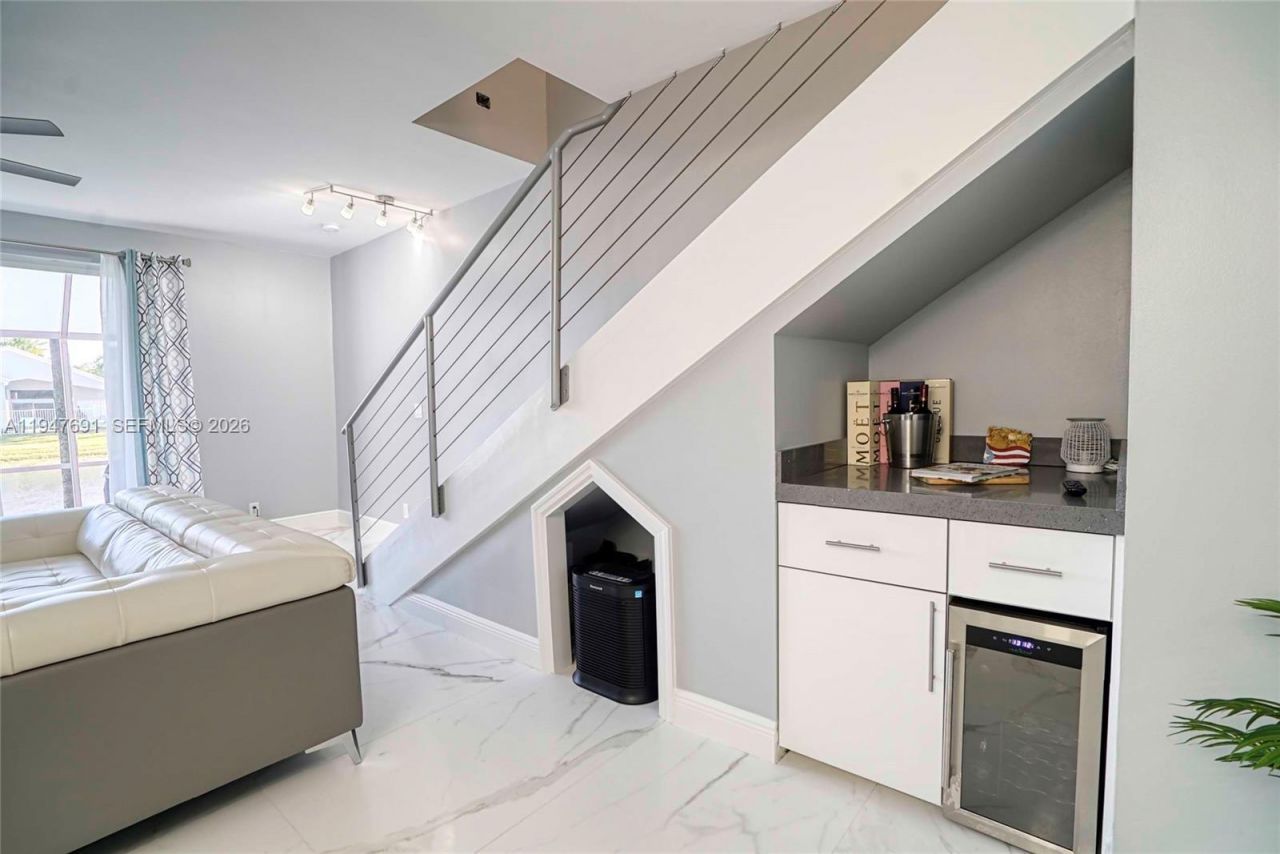 1261 Presidio Dr, Unit 5-42, Weston, FL 33327 Photo