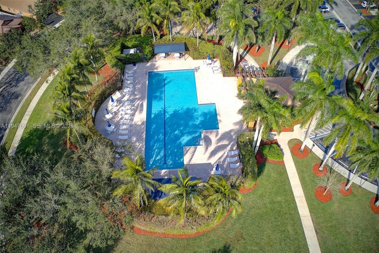 1261 Presidio Dr, Unit 5-42, Weston, FL 33327 Photo