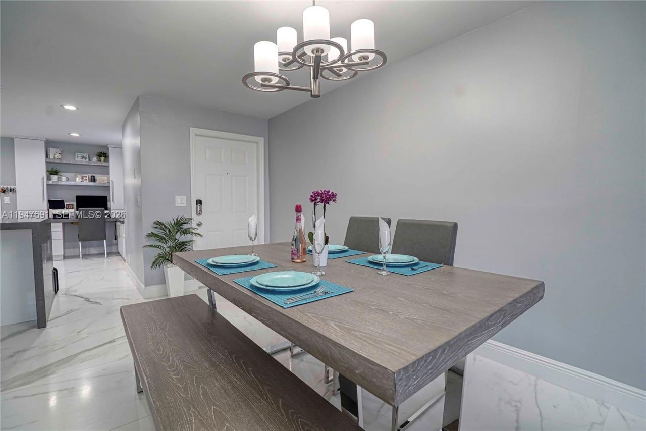 1261 Presidio Dr, Unit 5-42, Weston, FL 33327 Photo