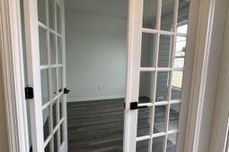 884 Birch Garden Dr. photo 4