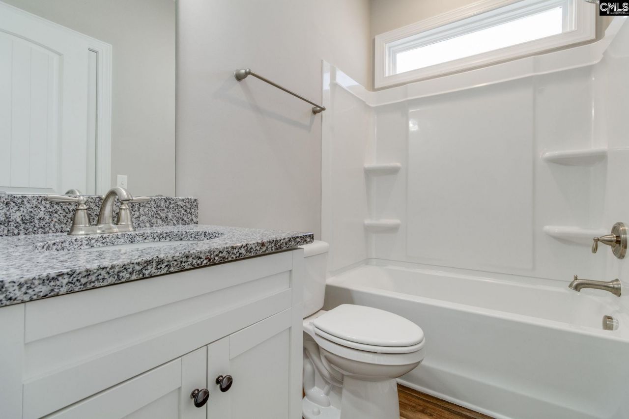 327 Autumn Pond Drive Photo 22