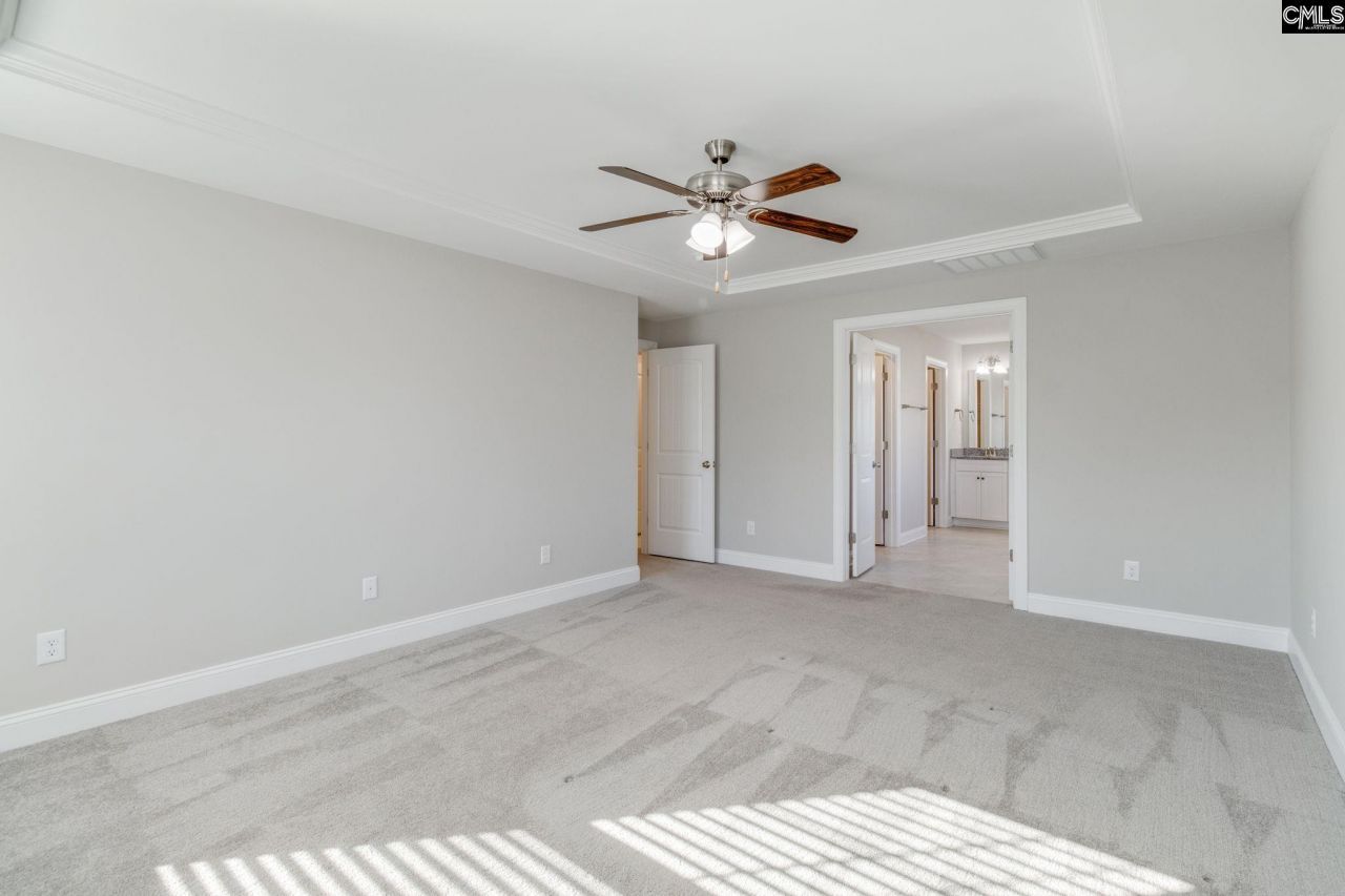 327 Autumn Pond Drive Photo 29