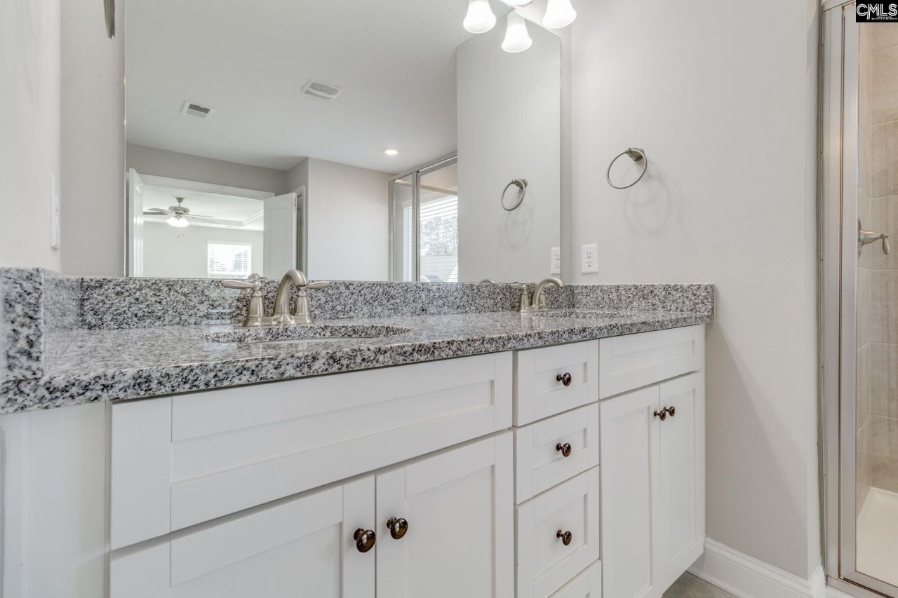 327 Autumn Pond Drive Photo 30