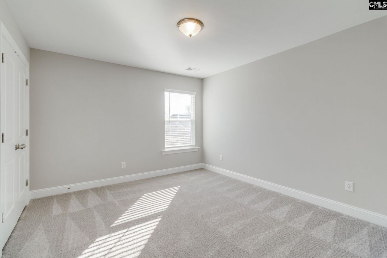 327 Autumn Pond Drive Photo 35