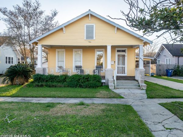 413 N Avenue J, Crowley, LA 70526