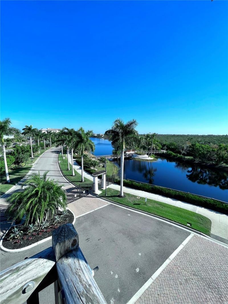 310 Compass Point Drive, Unit 101, Bradenton, FL 34209 Photo