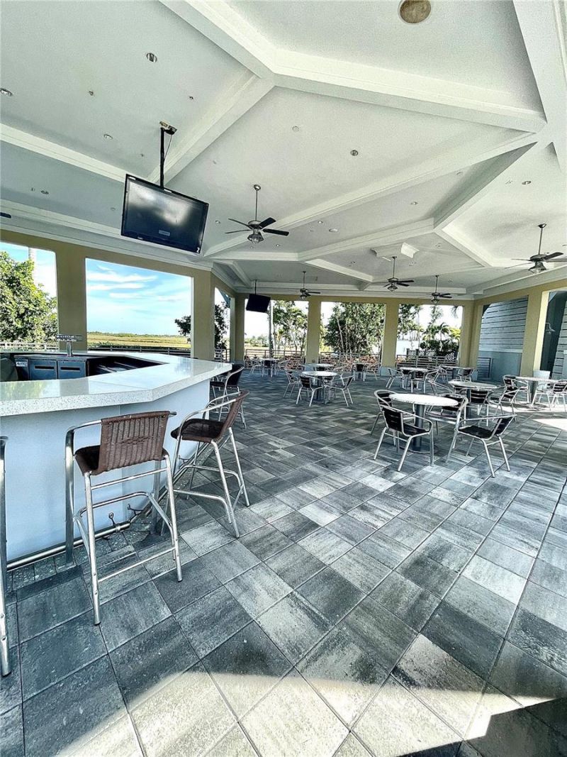 310 Compass Point Drive, Unit 101, Bradenton, FL 34209 Photo