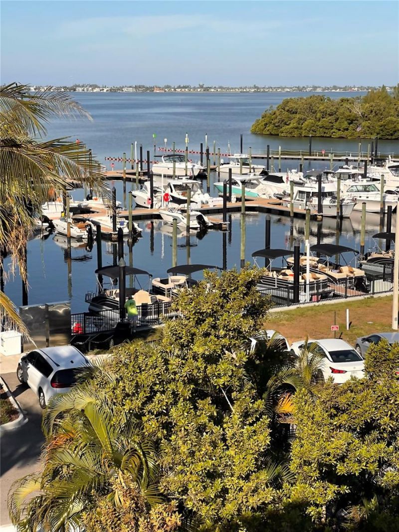 310 Compass Point Drive, Unit 101, Bradenton, FL 34209 Photo