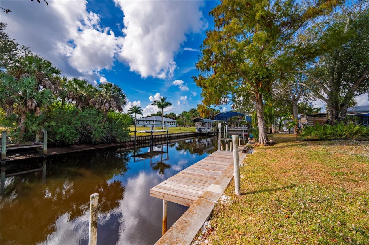 28427 Sabal Palm Drive, Punta Gorda, FL 33982 Photo