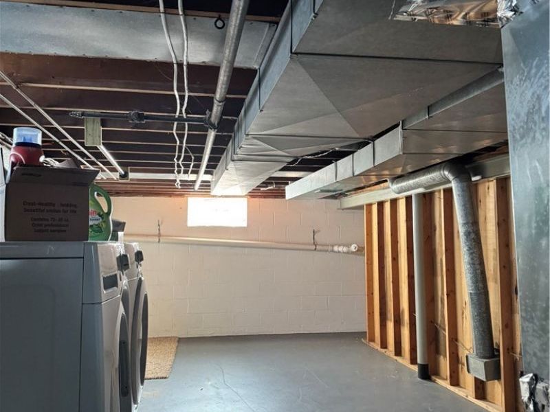 9929 E River Road, Elyria, OH 44035 Photo 8