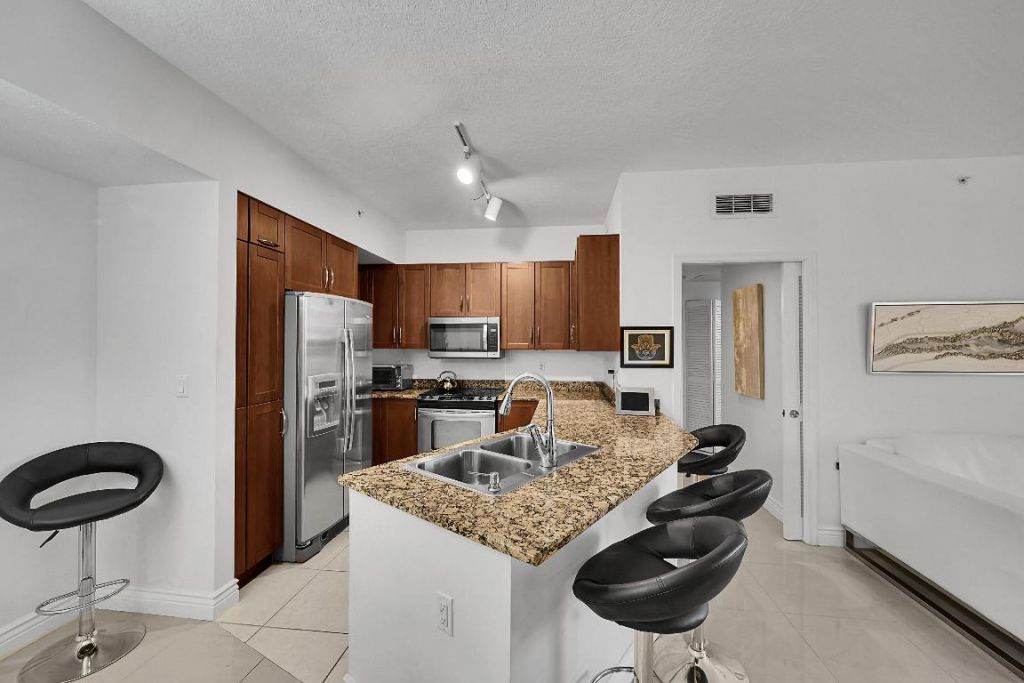 350 N Federal Highway, Unit 508, Boynton Beach, FL 33435 Photo