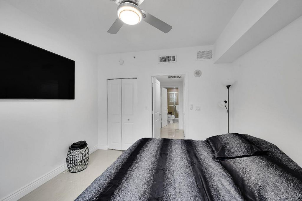 350 N Federal Highway, Unit 508, Boynton Beach, FL 33435 Photo