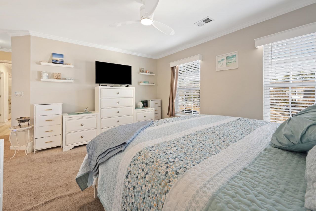 4665 Fringetree Dr. Photo 12