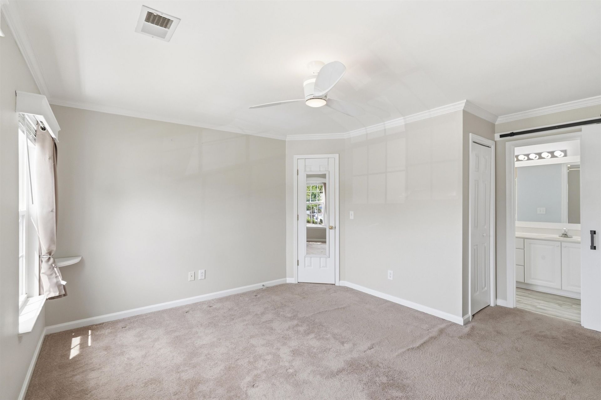 4665 Fringetree Dr. Photo 21