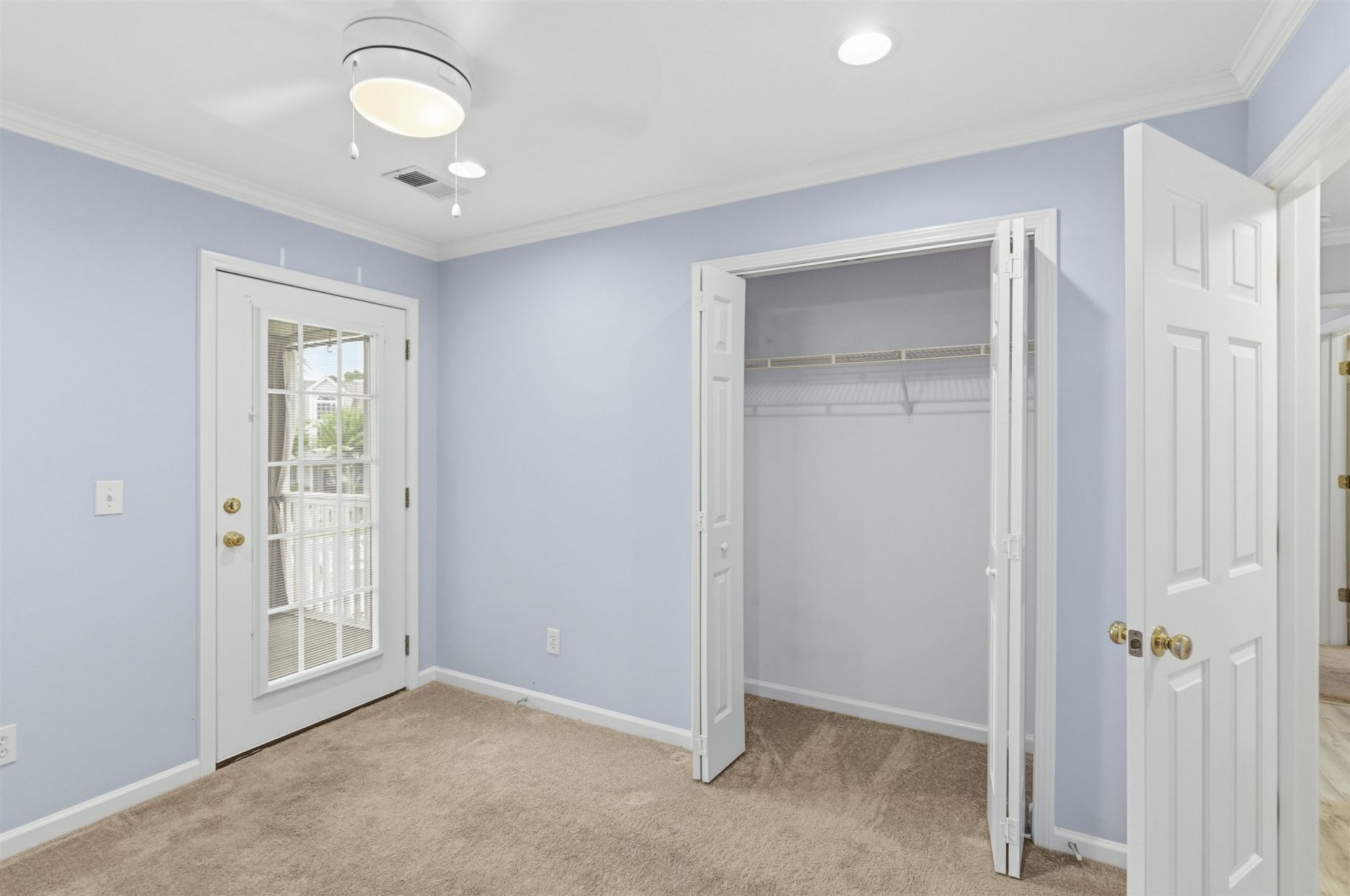4665 Fringetree Dr. Photo 33