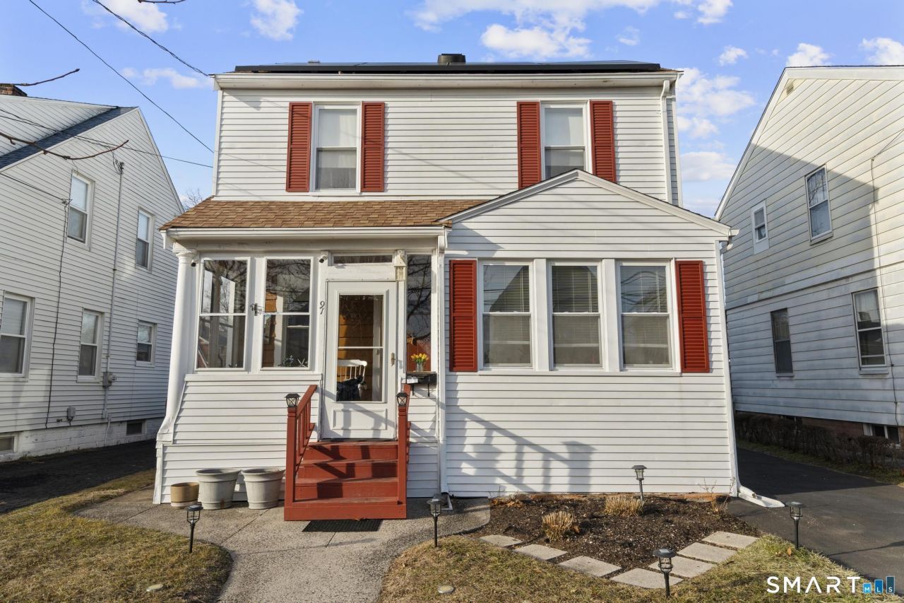 91 Brown, West Haven, CT 06516 Main Photo