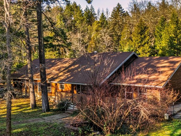 5370 Caves Highway, Cave Junction, OR 97523