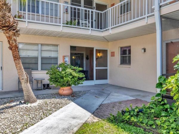 460 BASE AVENUE E, Unit 113, VENICE, FL 34285
