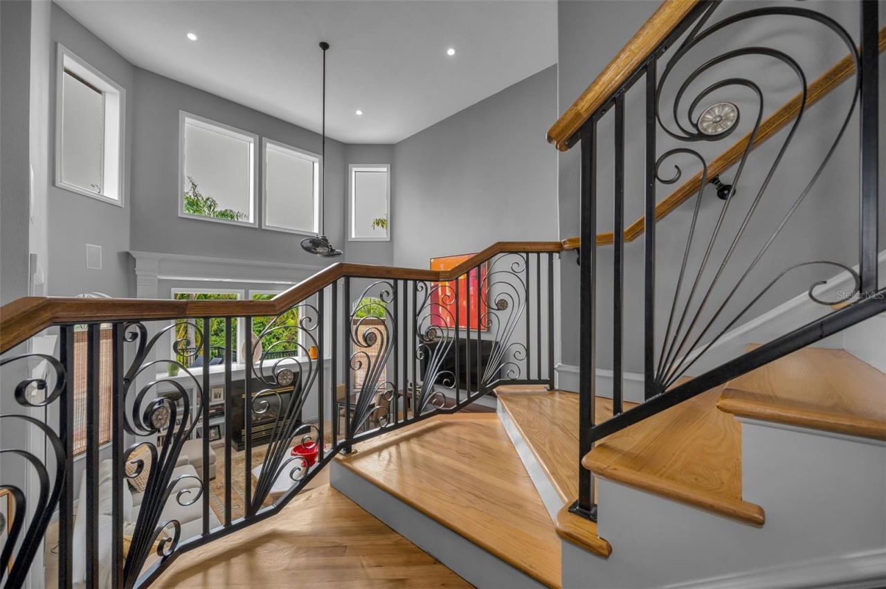 8871 Silverthorn Road, Seminole, FL 33777 Photo