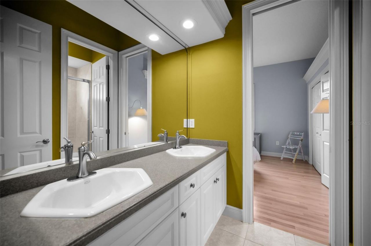 8871 Silverthorn Road, Seminole, FL 33777 Photo