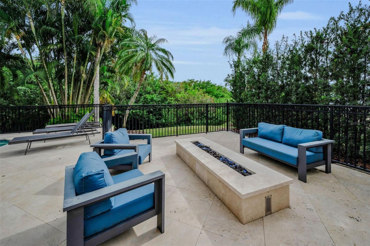 8871 Silverthorn Road, Seminole, FL 33777 Photo