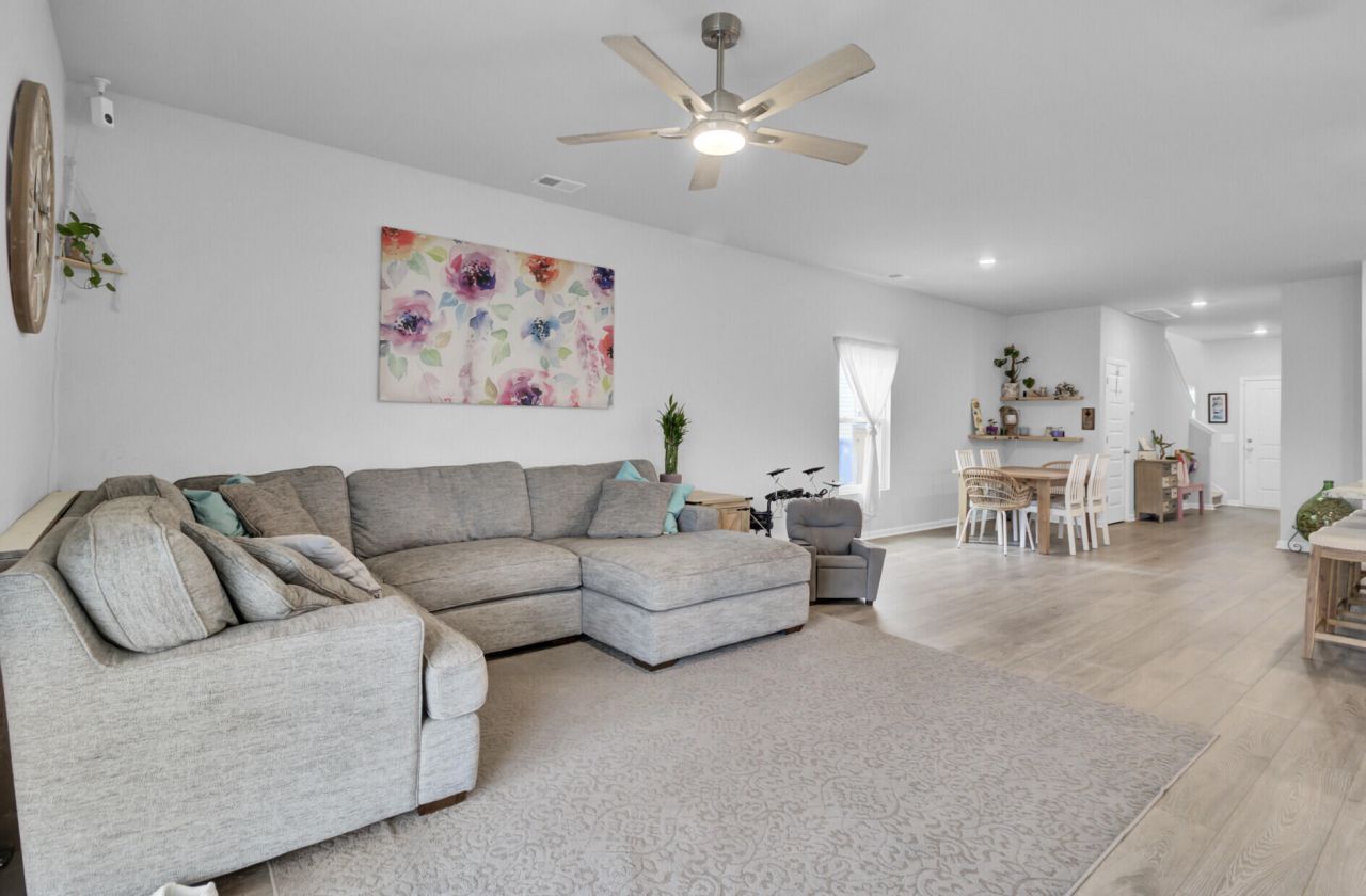 448 Minim Street Photo 10