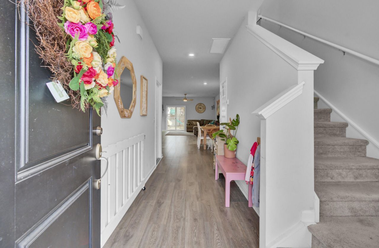 448 Minim Street Photo 5