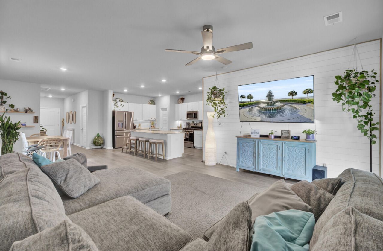 448 Minim Street Photo 9