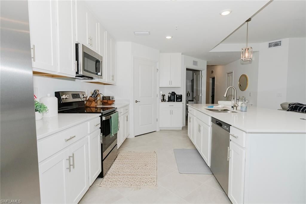 5433 Double Eagle Cir, Unit 2915, Ave Maria, FL 34142 Photo