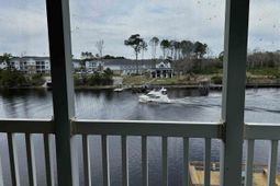 220 Landing Rd. photo 4