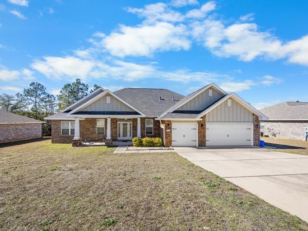 6101 Walk Along Way, Crestview, FL 32536