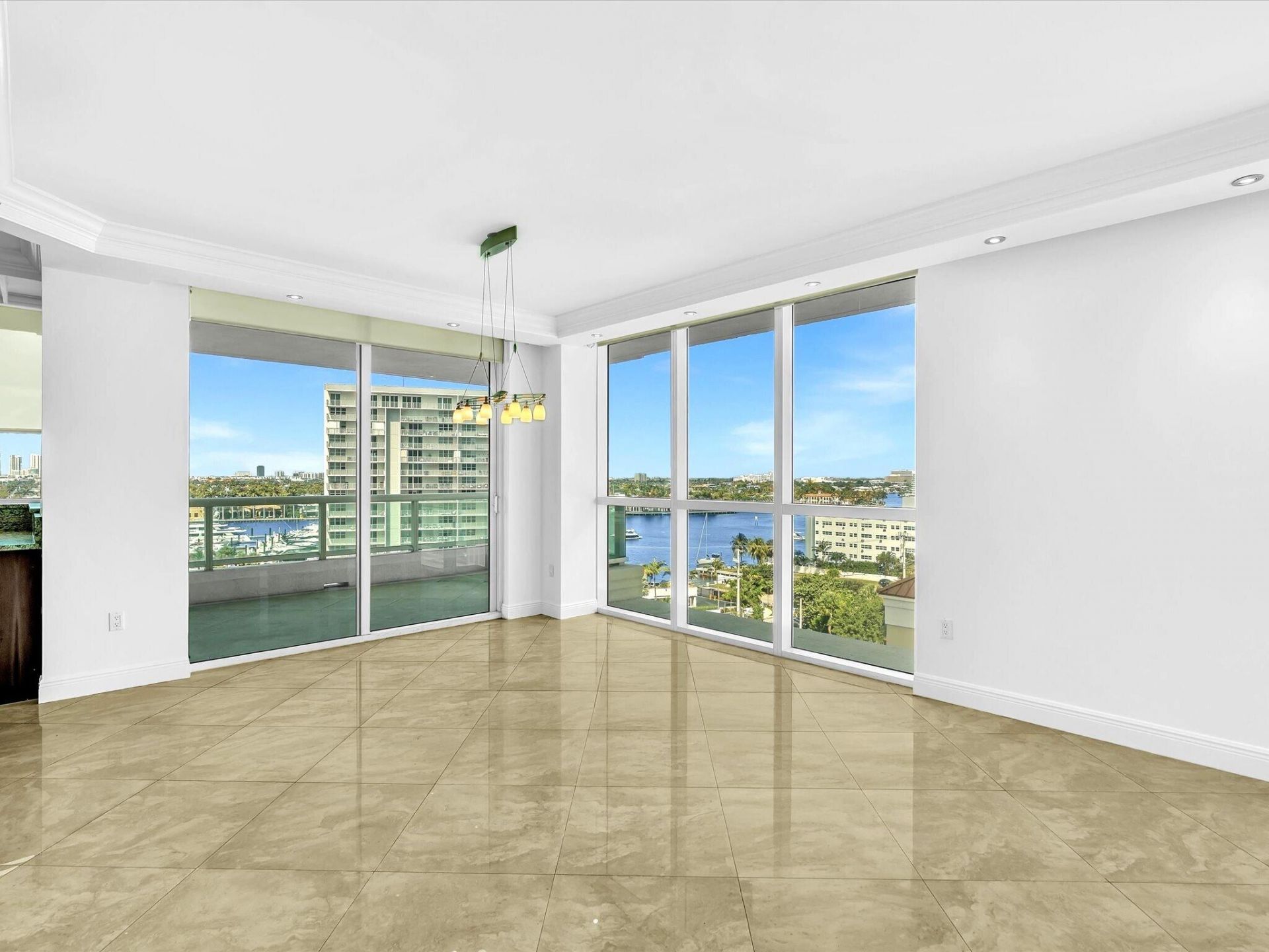 101 S Fort Lauderdale Beach Boulevard, Unit 906, Fort Lauderdale, FL 33316 Photo