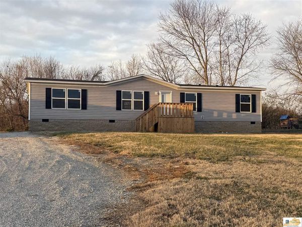 5601 Summer Shade Road, Beaumont, KY 42124