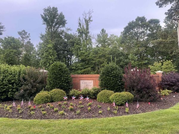 12912 Emerald Bay Drive, Soddy Daisy, TN 37379