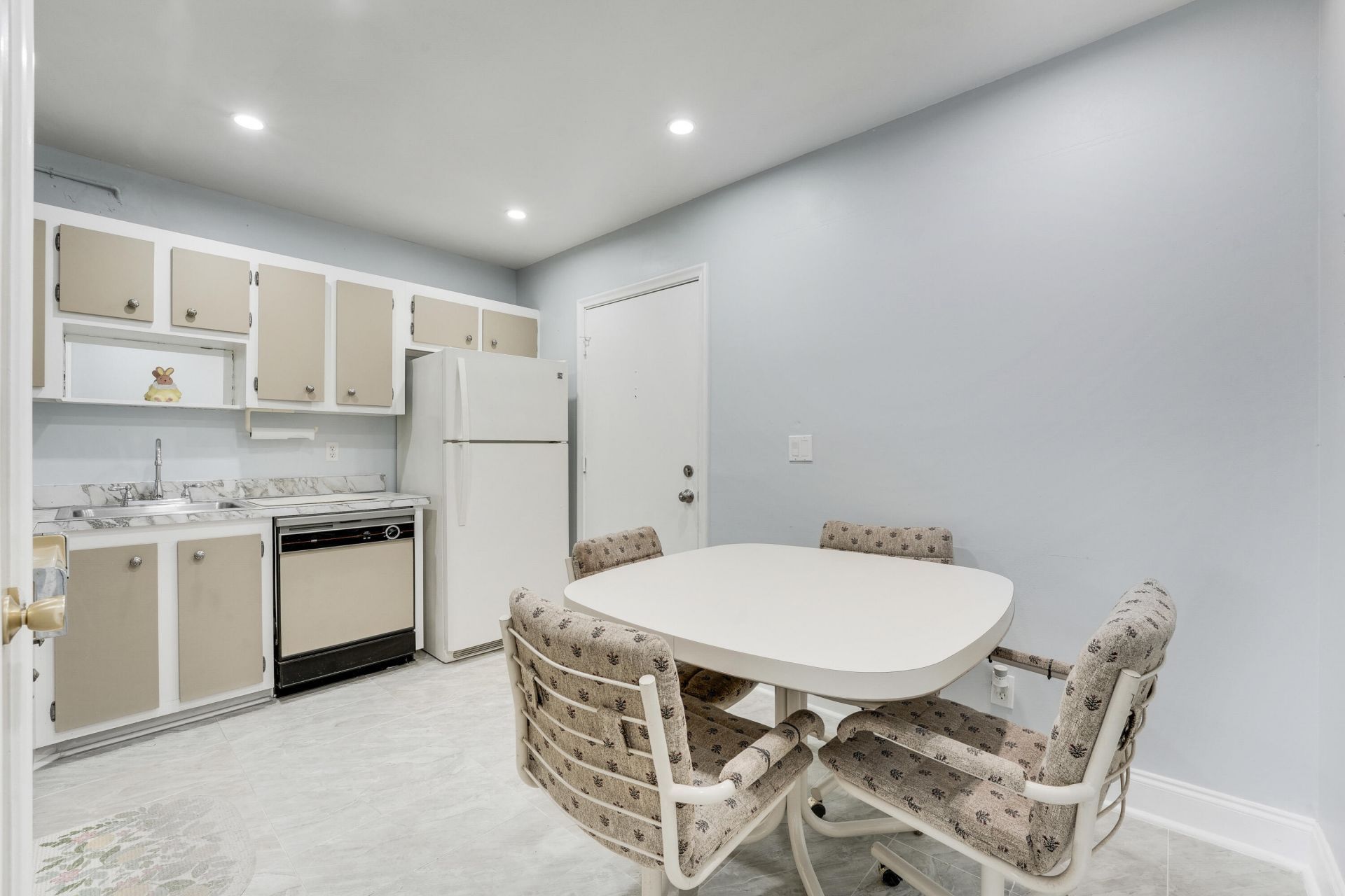 4740 NW 21st Street, Unit #211, Lauderhill, FL 33313 Photo
