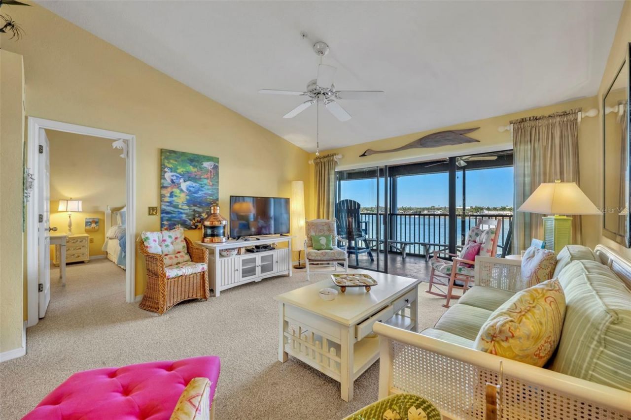 440 Bouchelle Drive, Unit 302, New Smyrna Beach, FL 32169 Photo