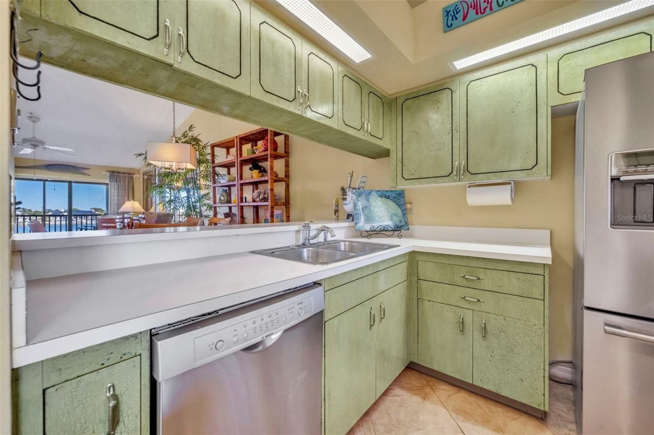 440 Bouchelle Drive, Unit 302, New Smyrna Beach, FL 32169 Photo